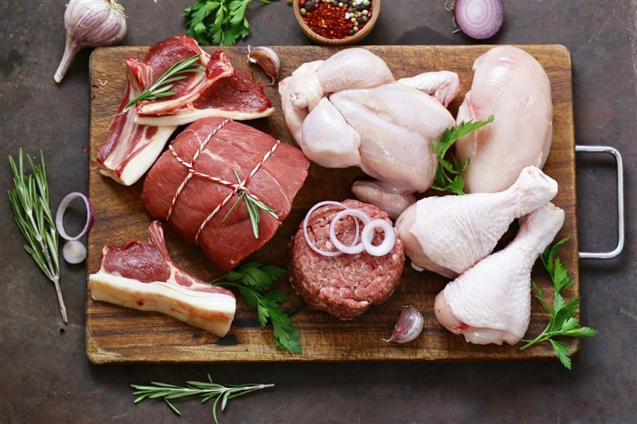 Prices of meat, fish, dairy products mixed on October 22

